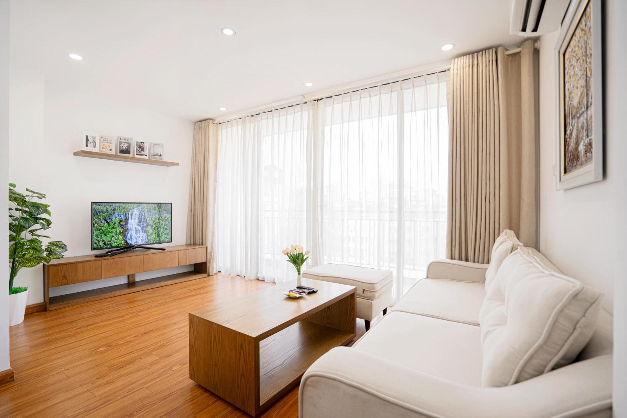22Housing Hotel & Residence 60 Linh Lang Hanoi Exterior photo